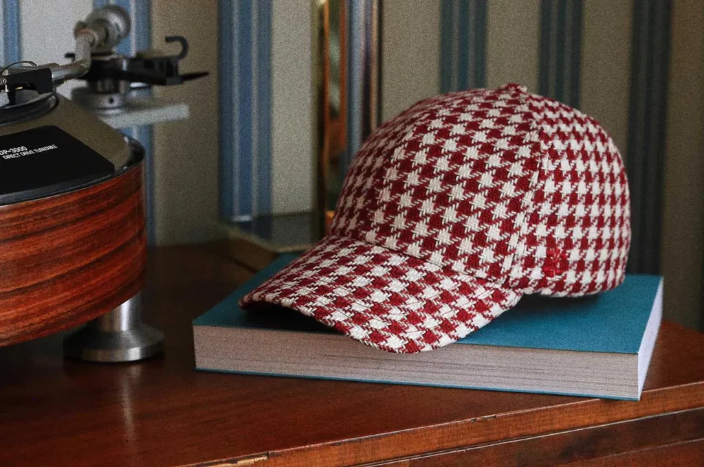 casquette cap baseball Cinabre motifs pied de poule soie rouges lin coton made in France