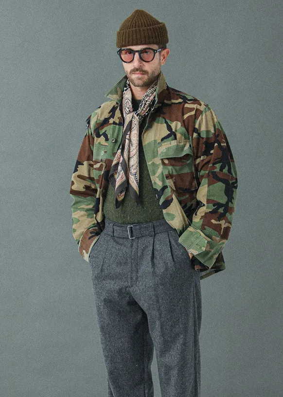 layering veste camo militaire look kaki look tendance bonnet kaki homme marque drapeau noir