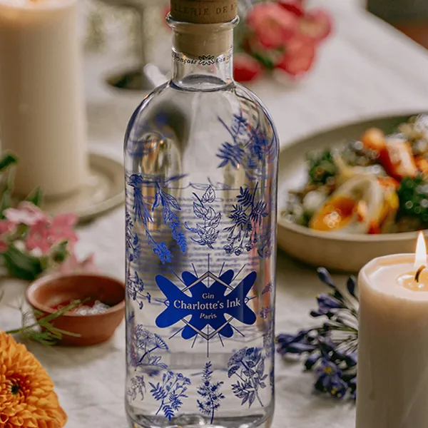 bouteille Gin francais distillerie Arbre Sec Charlotte Ink