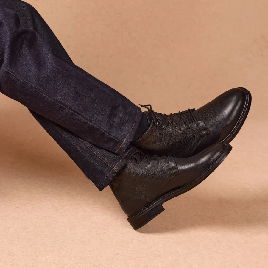 photo bottines homme Pied de Biche Bruce cuir noir grainé chaussures hiver